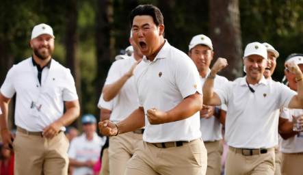 Tom Kim tops Travellers Championship Leaderboard